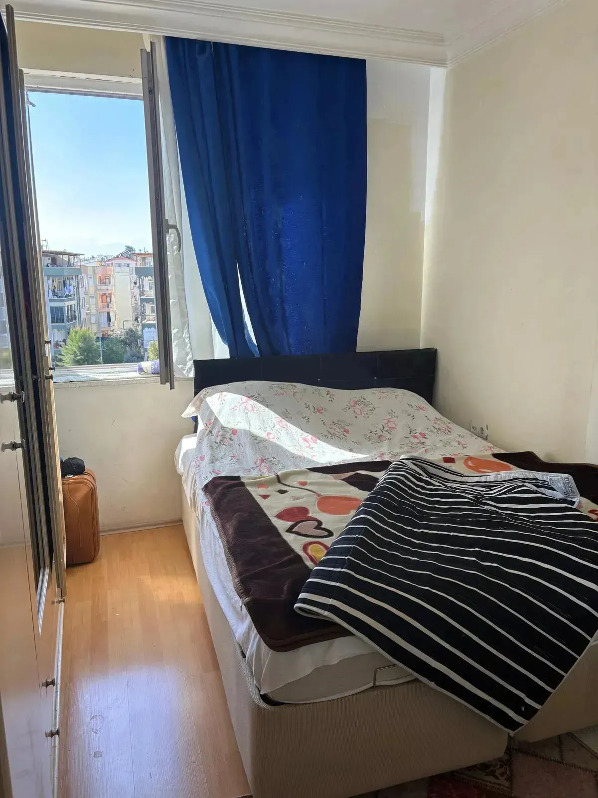 KEPEZ GÜNDOĞDU IN DER NÄHE DER STRAßENBAHN 3+1 DUPLEX